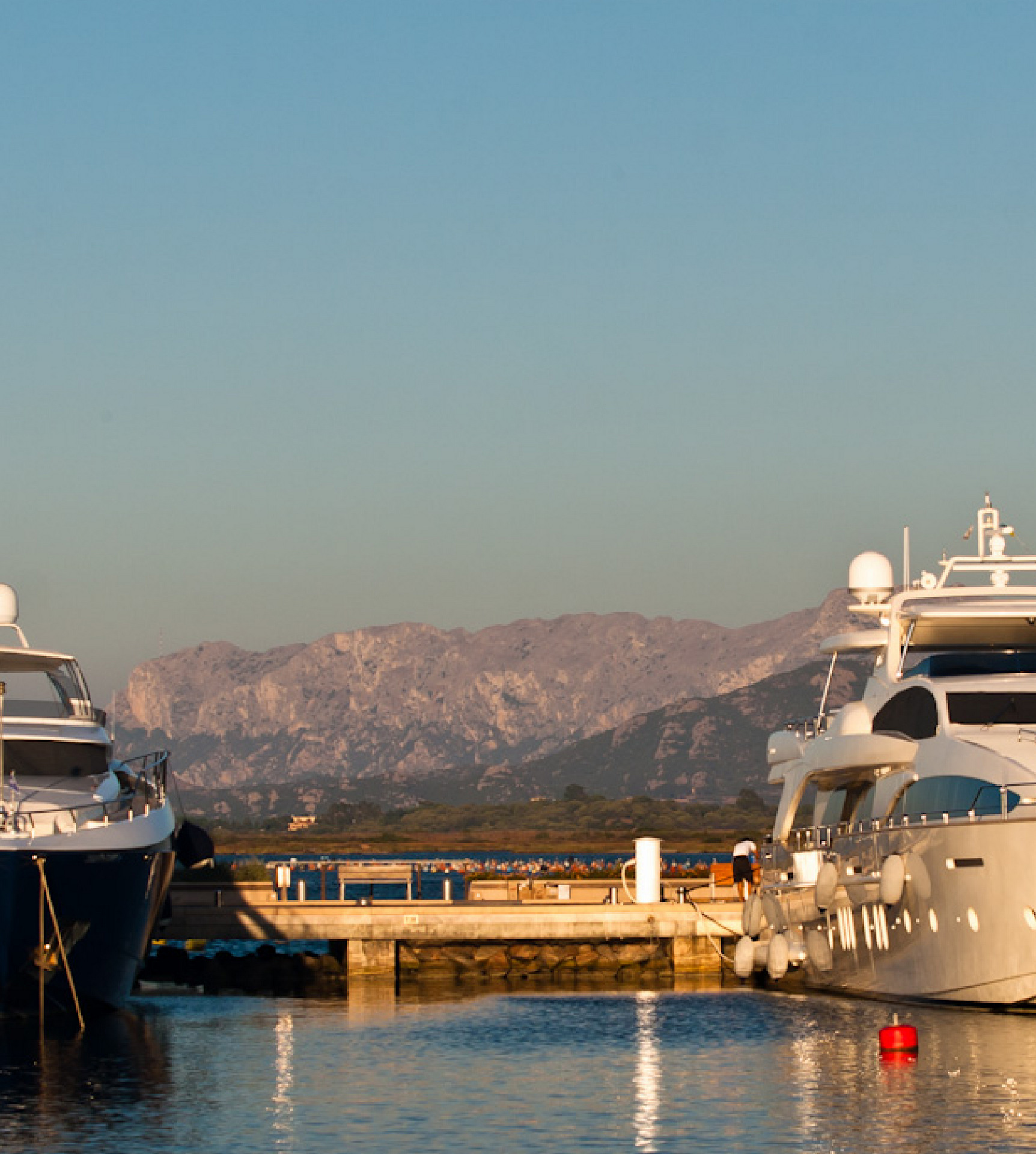 moys marina di olbia yachting services