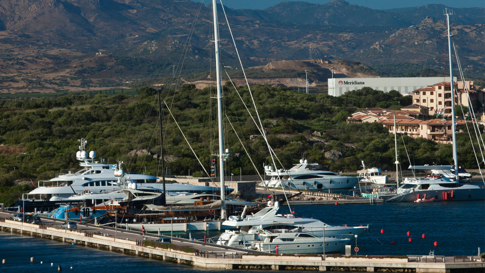 moys marina di olbia yachting services